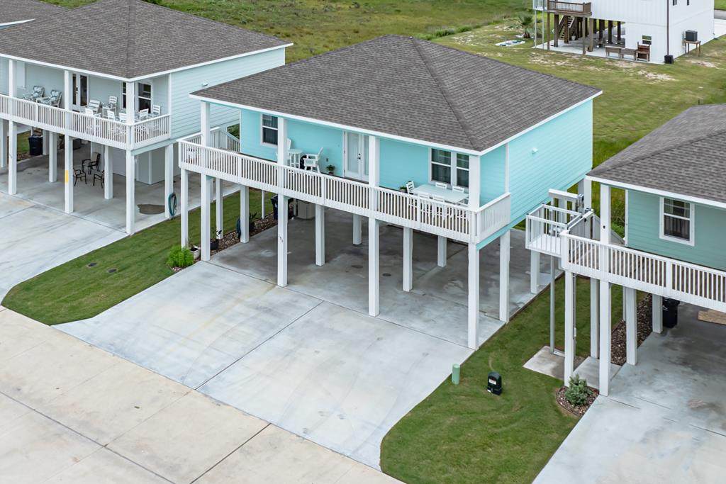 195 Paradise Dr - Photo 1