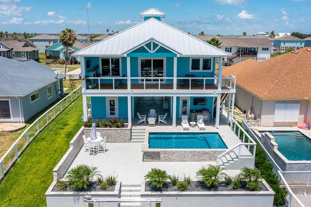 107 Windjammer - Photo 1
