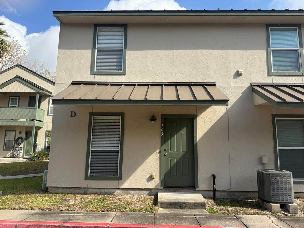 302 St Andrews - Photo 1