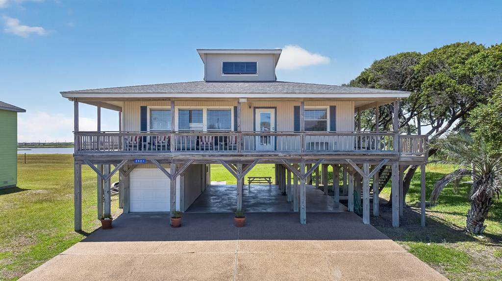2521 Bay Vista - Photo 1