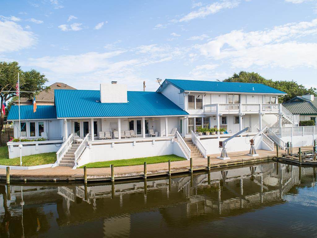 2203 Cape Mccan - Photo 1