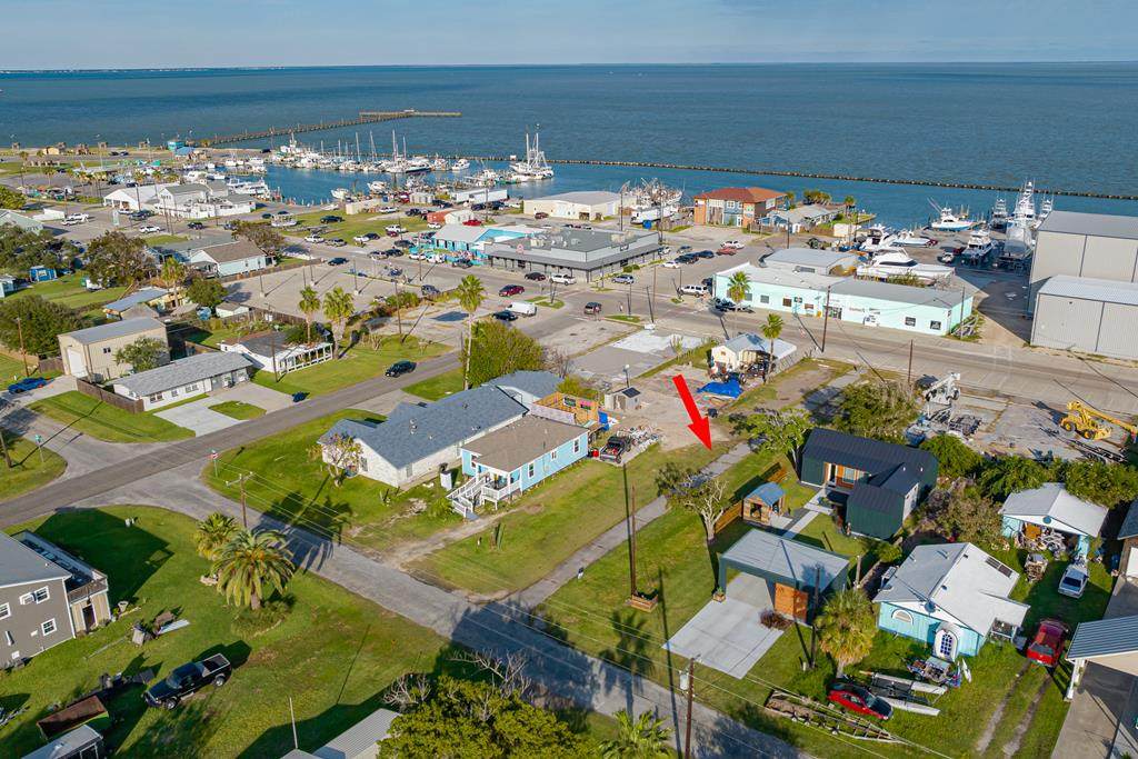 105 Fulton Beach Rd - Photo 1