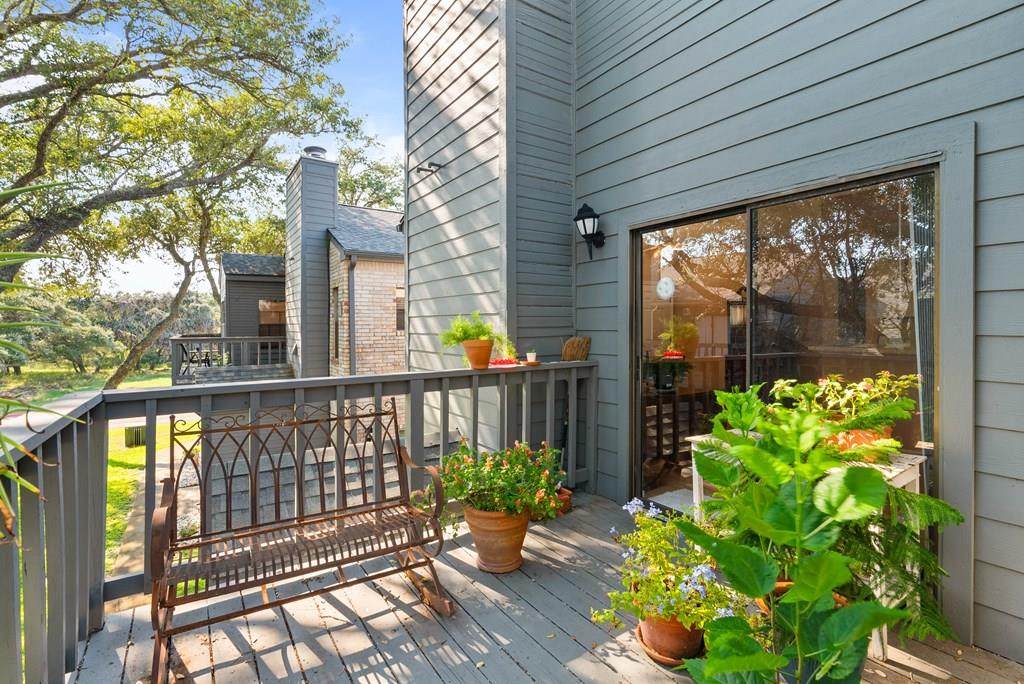 210 Oak Bay Dr #406 - Photo 1