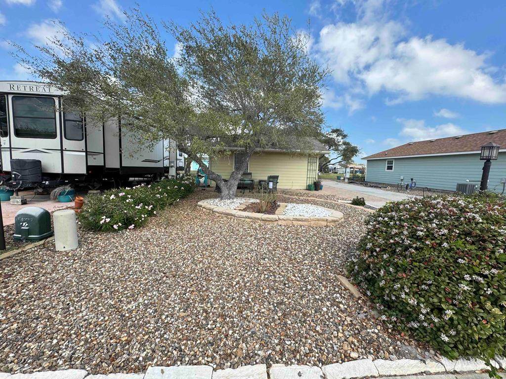 85 Augusta Circle - Photo 1