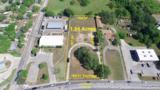 620 Oaklawn St - Photo 1
