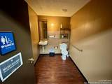1010 Zanderson Ave - Photo 11