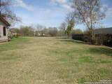 000 Eldridge Ave - Photo 2