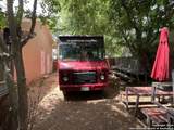 1216 Austin St - Photo 11
