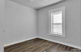 1627 Montezuma St - Photo 10
