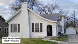 523 Topeka Blvd - Photo 2