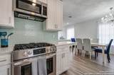 305 Jean St - Photo 12