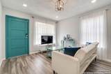 305 Jean St - Photo 5