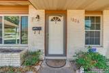 1806 Viewridge Dr - Photo 3