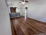 1002 Birdsong Ln - Photo 4