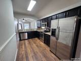 1002 Birdsong Ln - Photo 8
