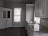 916 5th St - Photo 3