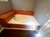 906 Scott - Photo 9