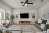 1680 Lakeview Dr - Photo 10