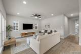 1680 Lakeview Dr - Photo 8