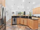9318 Oak Ledge - Photo 14