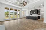 242 Legend Park - Photo 9