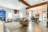 312 Burleson - Photo 6