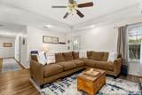 1143 Dawnridge - Photo 4
