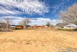 13934 N I-35 - Photo 27