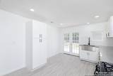 634 Venice - Photo 12
