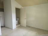 823 Venice - Photo 4