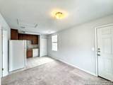 340 Perry - Photo 4