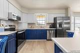 3010 Skyline - Photo 17