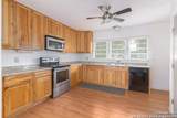 451 Burges - Photo 16