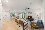1102 Gevers St - Photo 4