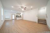 2527 Lynwood Bend - Photo 3