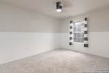 121 Castlewood - Photo 15