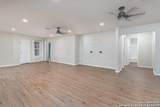121 Castlewood - Photo 3