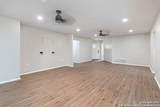 121 Castlewood - Photo 7