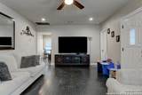 910 Halliday - Photo 3