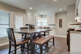 910 Halliday - Photo 4