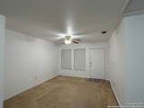 902 Saint Mary - Photo 5