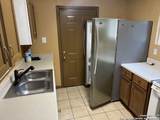 111 Rene - Photo 7