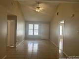 7639 Windsor Oaks - Photo 3