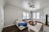 309 Lullwood - Photo 2