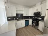 715 Ogden - Photo 8