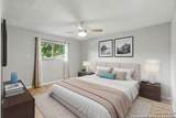 7901 Broadwick - Photo 10