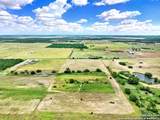 3192 Atascosa County Road 101 - Photo 5