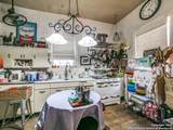 911 Camden St - Photo 13