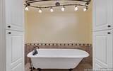 7701 Wurzbach - Photo 17