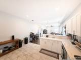 326 Connelly - Photo 16